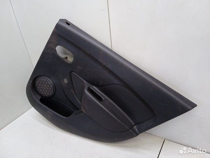 Обшивка двери задняя правая Renault Logan 2 1.6