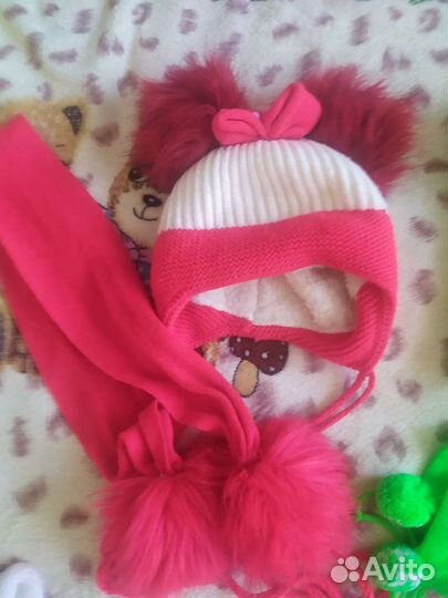 Комплект шапка, шарфы, хомуты