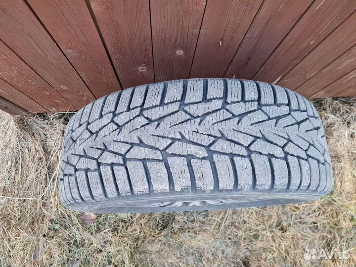 Зимние Шины нокиан нордман 7 и диски Yamato