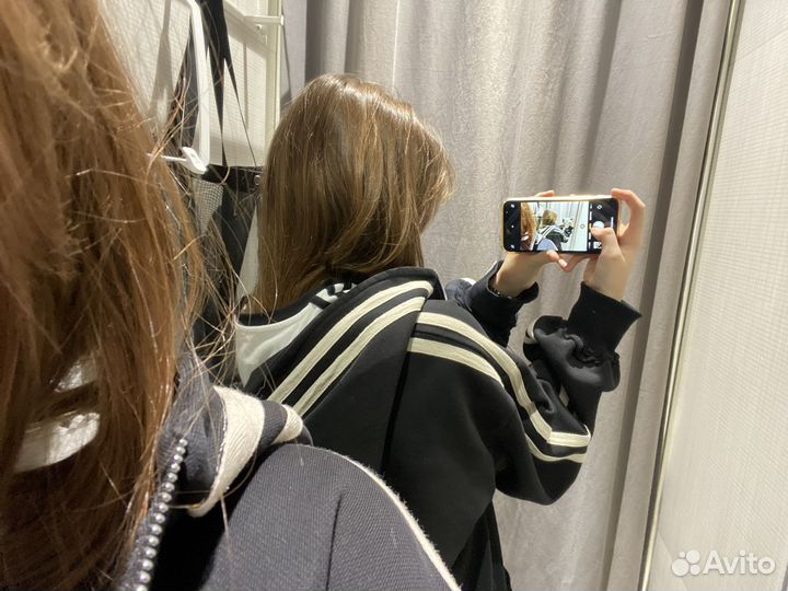 Спортивный костюм женский