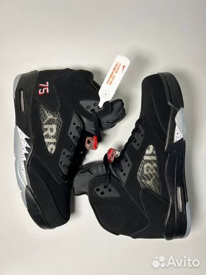 Кроссовки Air Jordan 5