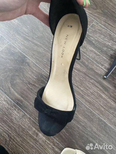 Босоножки new look