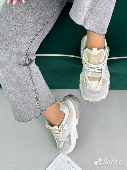 Кроссовки женские тип Tom Ford