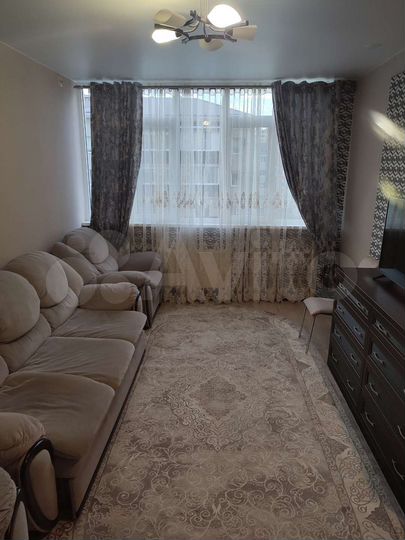 3-к. квартира, 74 м², 4/16 эт.