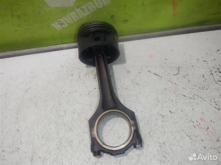 Поршень с шатуном Фольксваген Пассат Б5