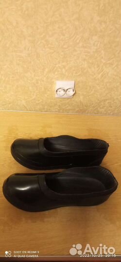 Галоши на валенки