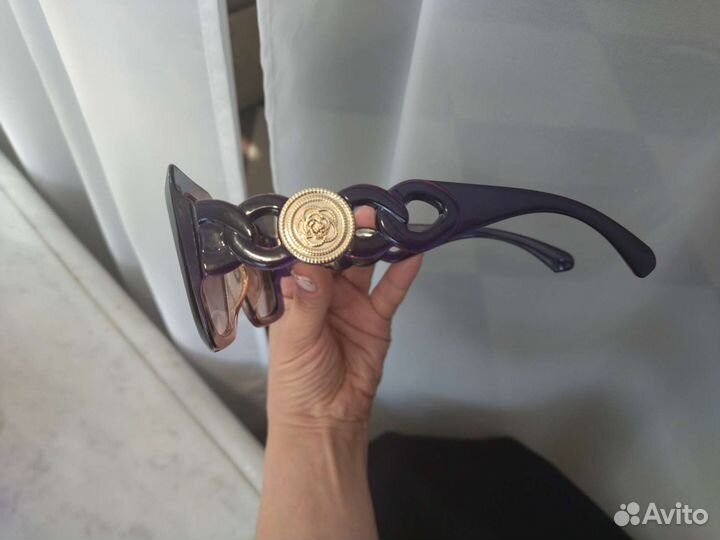 Солнцезащитные очки женские