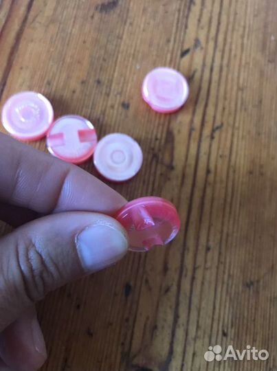 Пуговицы СССР кнр 1995 г 6 штук цена за все