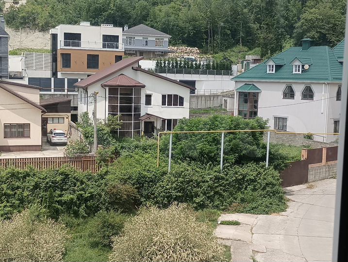 Дом 240 м² на участке 6,5 сот.