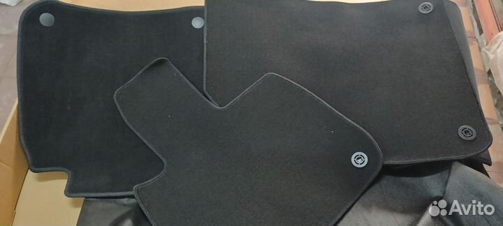 Оригинальные ворсовые коврики салона Lixiang 7