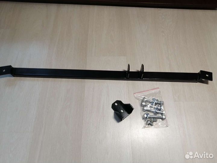 Четвёртая дополнительная опора двигателя Веста