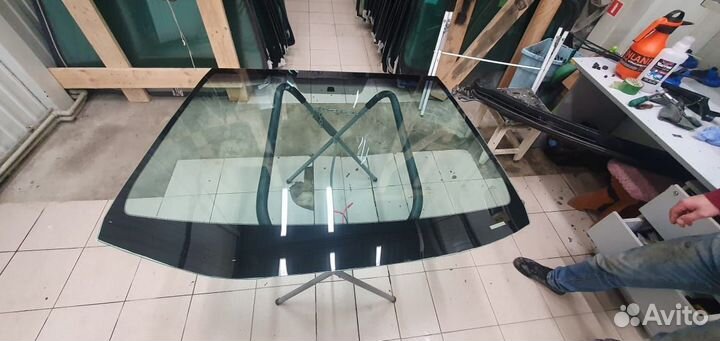 Лобовое стекло Киа Рио