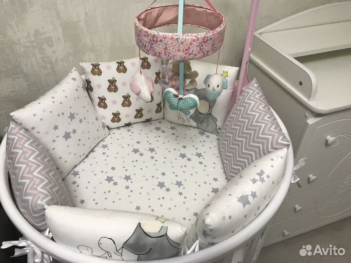 Бортики на кроватку