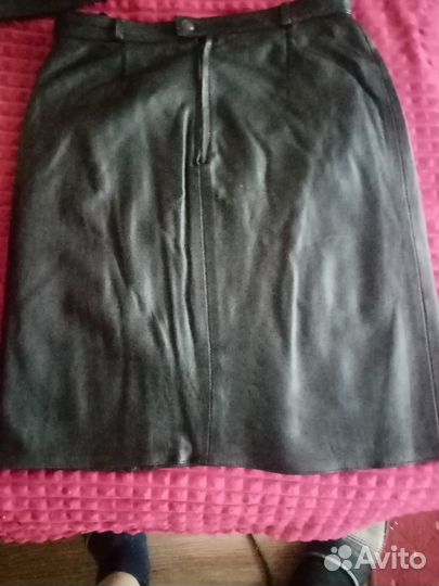 Юбка кожаная натуральная с разрезом