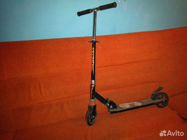 Трюковой самокат