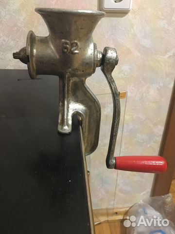 Мясорубка ручная механическая чугунная