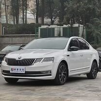 Skoda Octavia 1.4 AMT, 2020, 31 300 км, с пробегом, цена 1 400 000 руб.