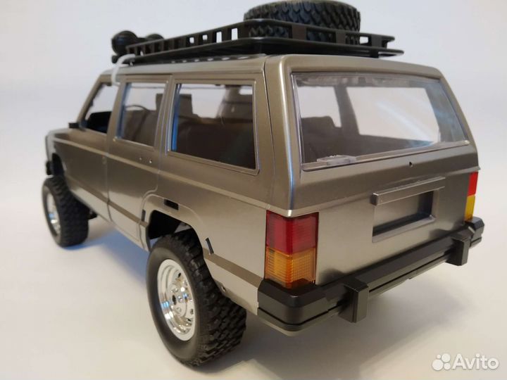 Радиоуправляемая модель MN78 (серый)