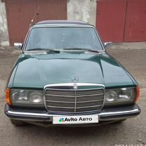 Mercedes-Benz W123 2.3 MT, 1980, 444 500 км, с пробегом, цена 250 000 руб.