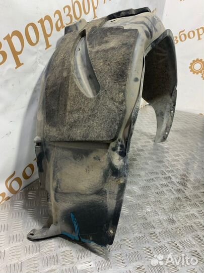 Подкрылок задний левый Jaguar Xf CC9