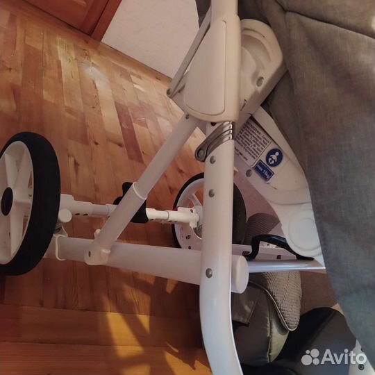 Коляска 2 в 1 adamex
