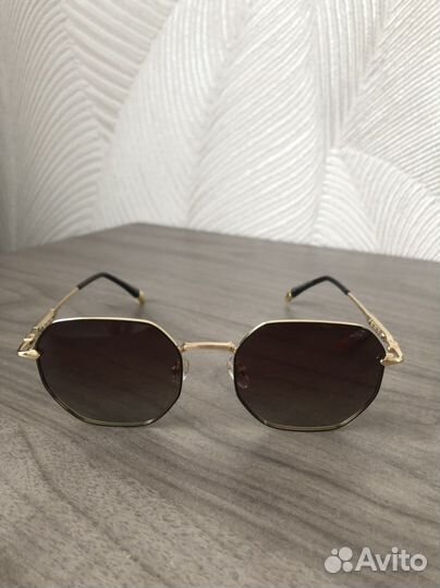 Солнцезащитные очки женские