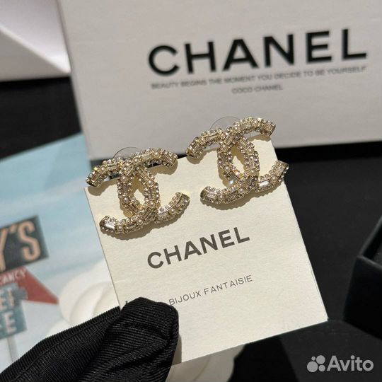 Серьги Chanel