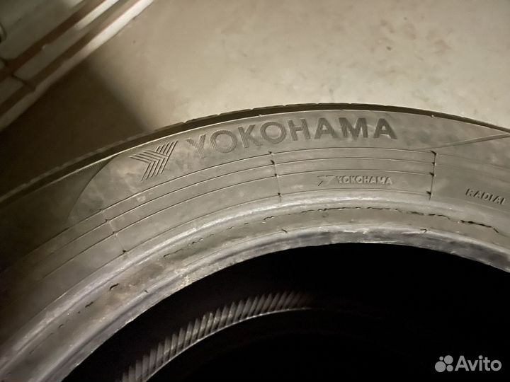 Yokohama BluEarth-A 215/55 R17 94W