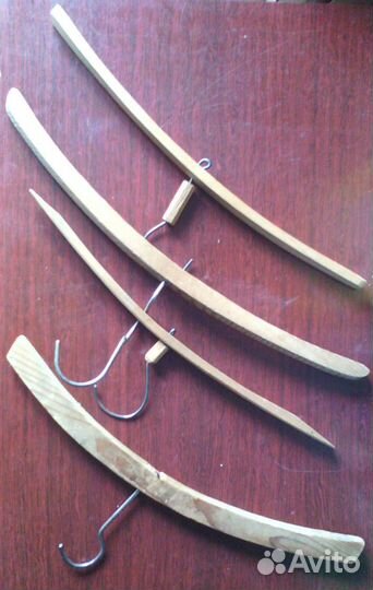 Деревянные вешалки советские