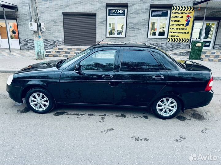LADA Priora 1.6 МТ, 2014, 200 000 км