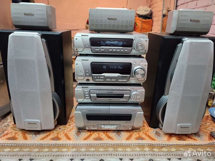 Продам музыкальный центр техникс 790.в отличном со