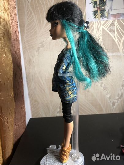 Кукла монстер хай