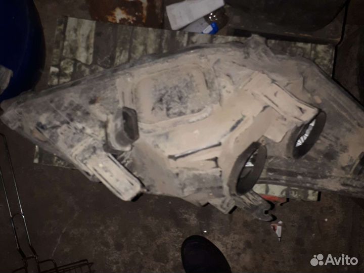 Фара ford левая