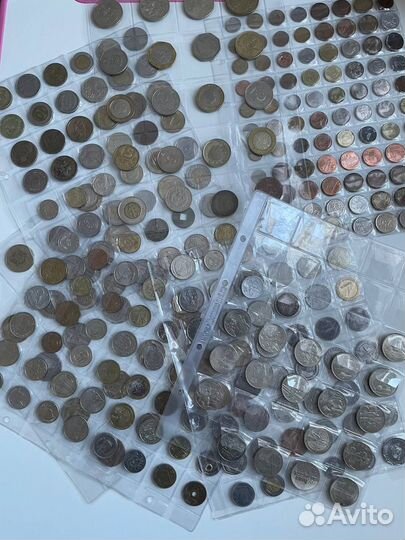 Продам коллекцию монет и банкнот мира