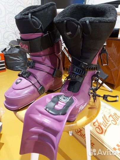 Горнолыжные ботинки