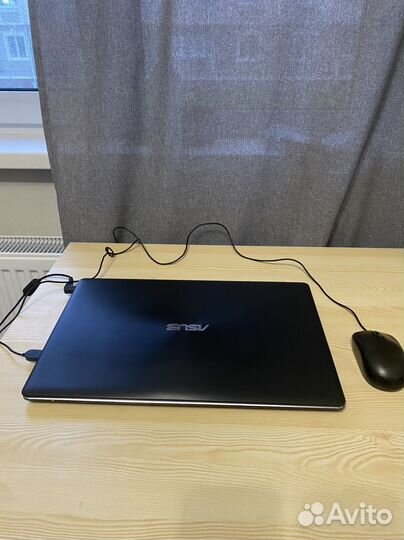 Ноутбук Asus X550L