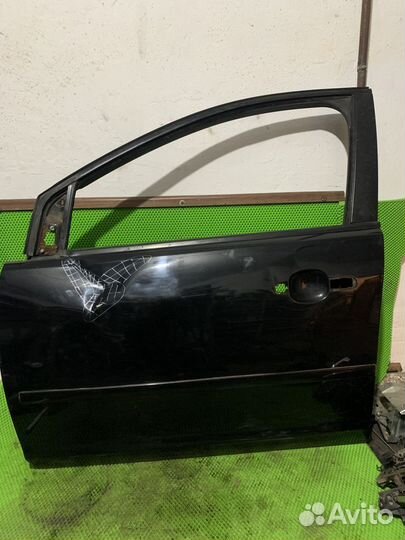 Дверь передняя левая хэтчбек Ford Focus 2