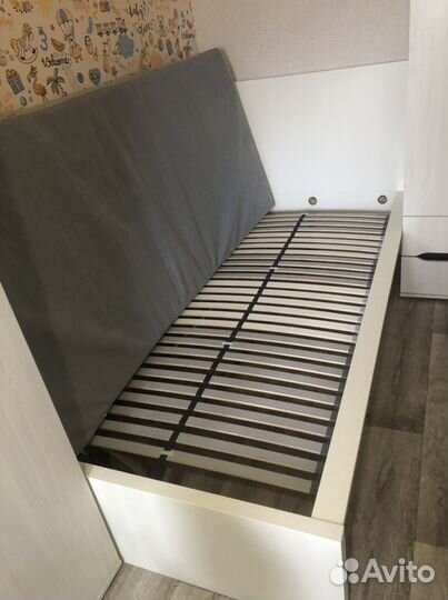 Кровать IKEA 90 200