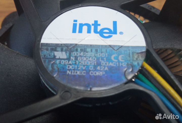 Кулер Intel D34223-001(LGA775)