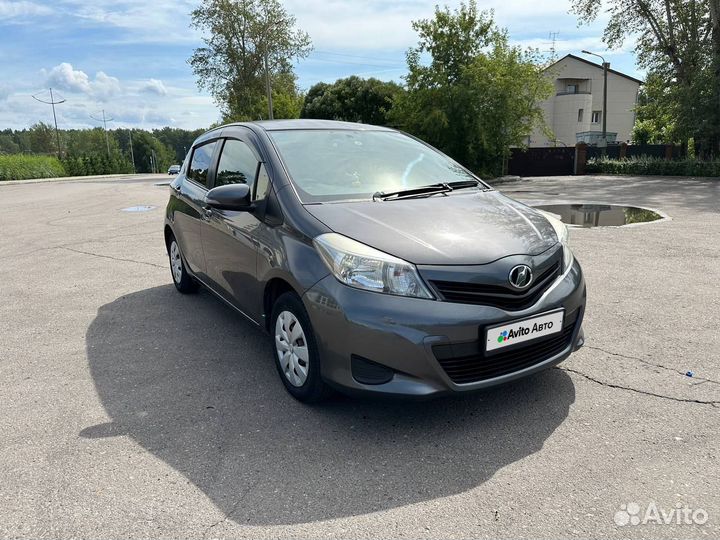 Toyota Vitz 1.0 CVT, 2013, 130 708 км