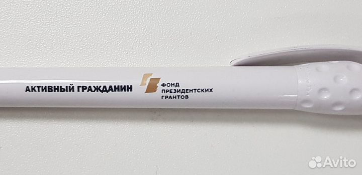 Печать логотипов на ручках методом тампопечати опт