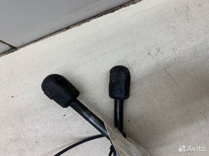 Амортизатор крышки багажника Rover 75 20K4F 2 2000