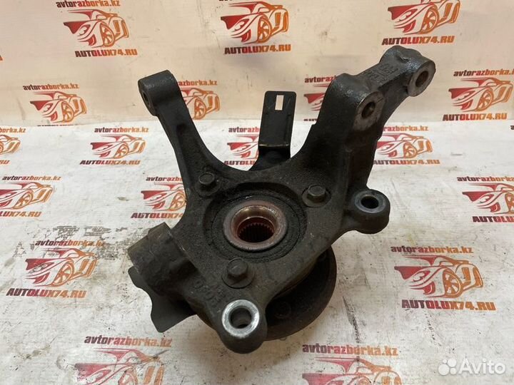 Поворотный кулак передний левый Opel Antara L07