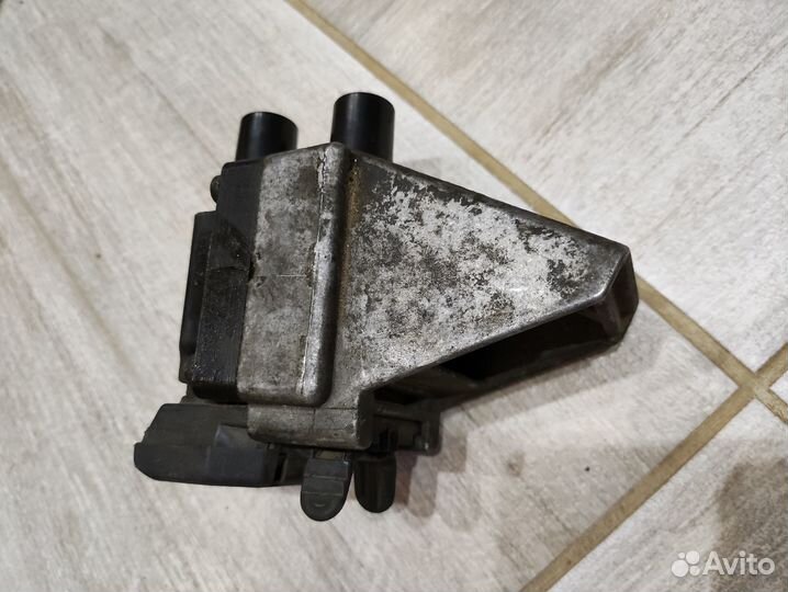 Катушка зажигания на mercedes (m111)