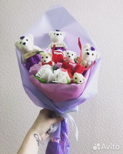 Букет из мыльных роз с мишками