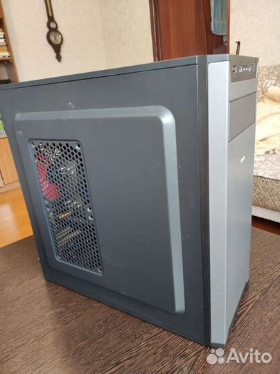 Компьютер системный блок