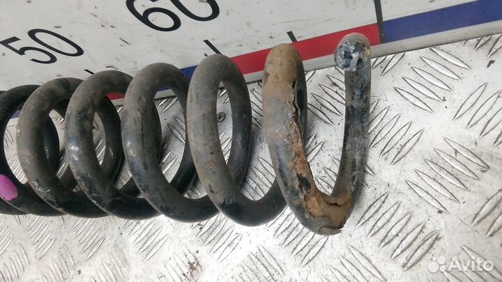 Пружина задняя Mercedes-Benz C-Class W204 (2007–20