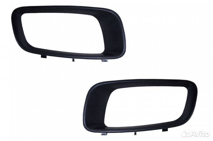 Оправа туманки Mitsubishi Pajero V70 99-03