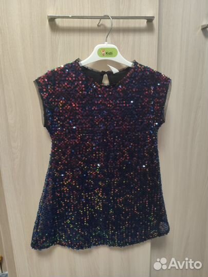 Платье праздничное с паетками