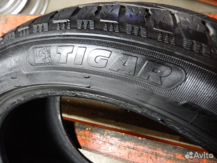 Tigar Winter 235/45 R18